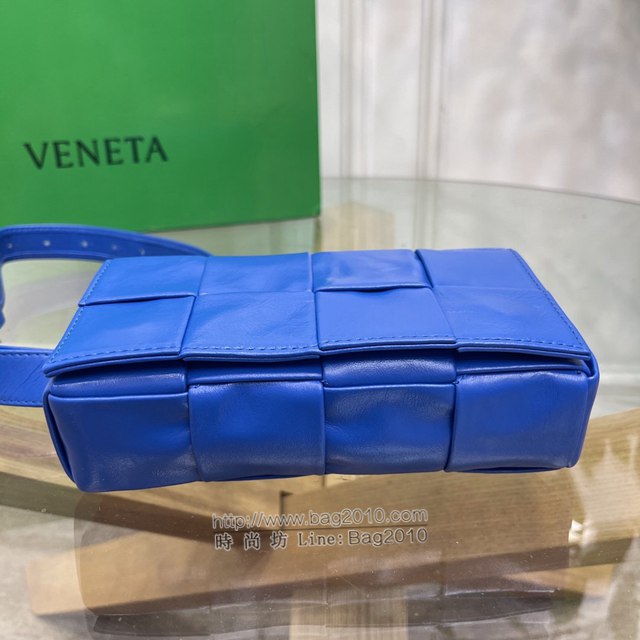 Bottega veneta高端女包 KF0023 寶緹嘉爆款電光藍CASSETTE腰包 BV經典款四格腰包/胸包/斜挎包/單肩包  gxz1394